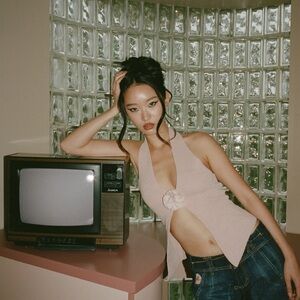 With Jean Rose Top M